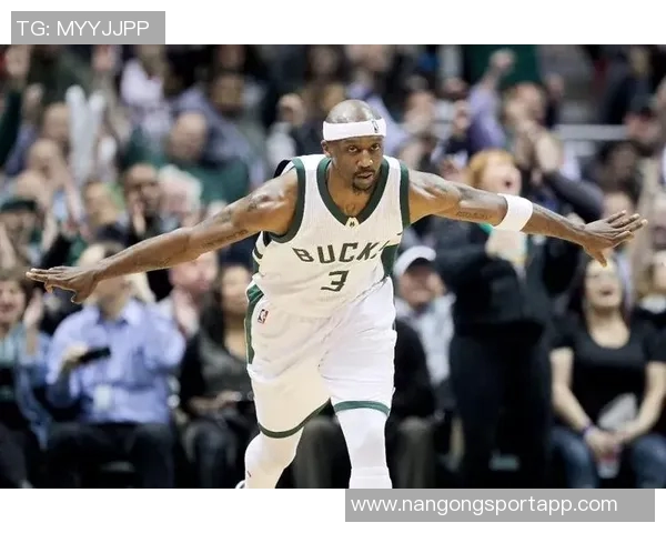 何朕宇回应退役传闻称仍在为新赛季努力备战